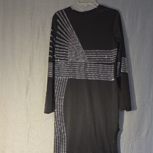 Elegant Black and White Patterned Dress